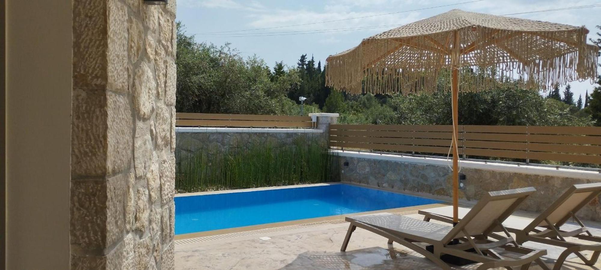 Zephyros Villas - อาโยส นิกีตัส ภายนอก รูปภาพ