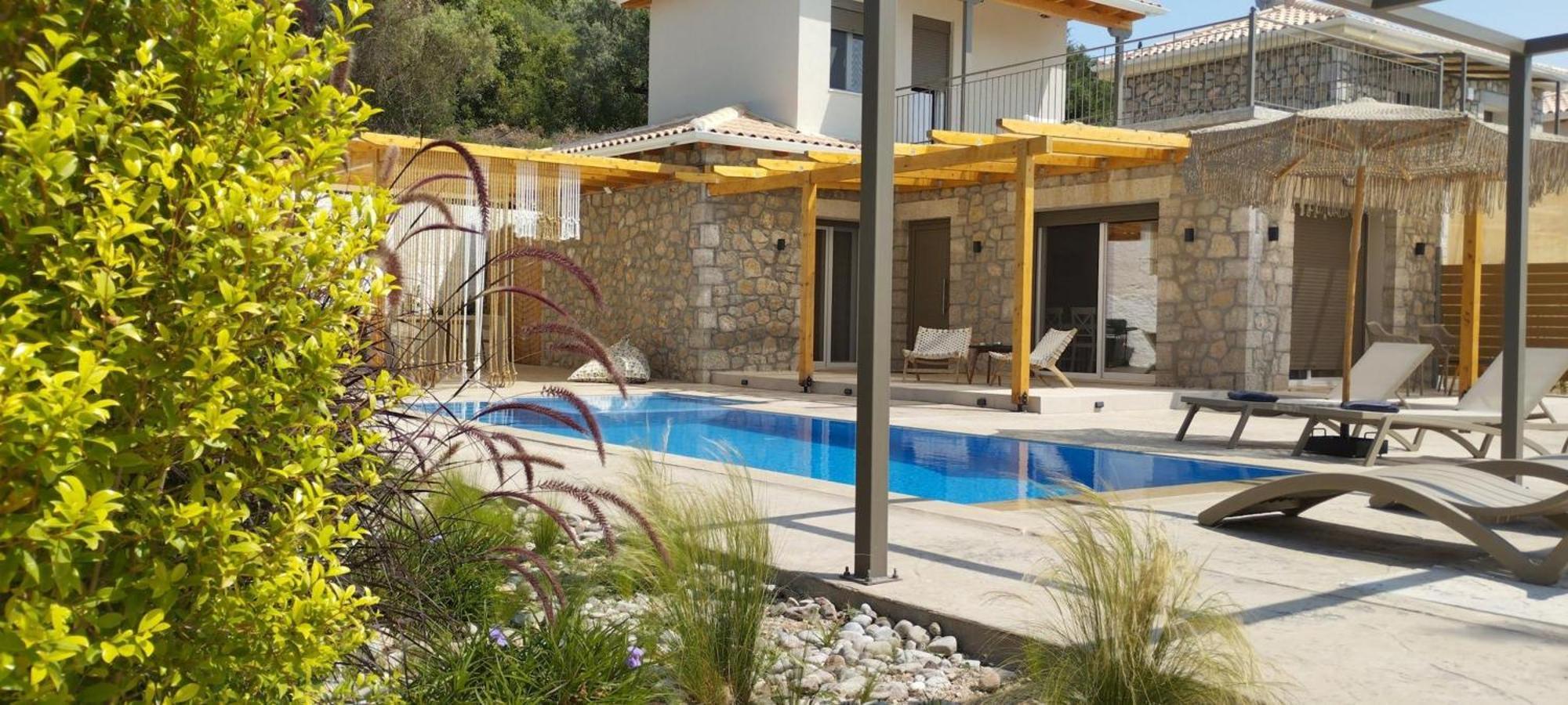 Zephyros Villas - อาโยส นิกีตัส ภายนอก รูปภาพ